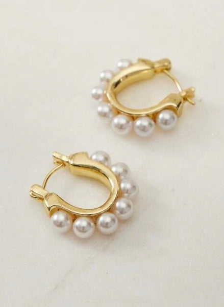 Dainty Pearl Hoop Earrings