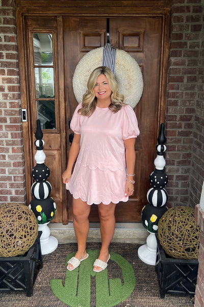 Charmed and Chic Scalloped Set